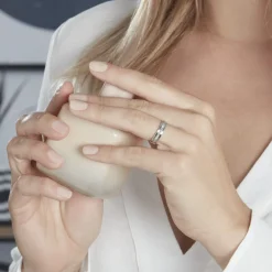 Histoire d'Or Alliance Fantaisie Diamantee Ruban Plat or blanc Best