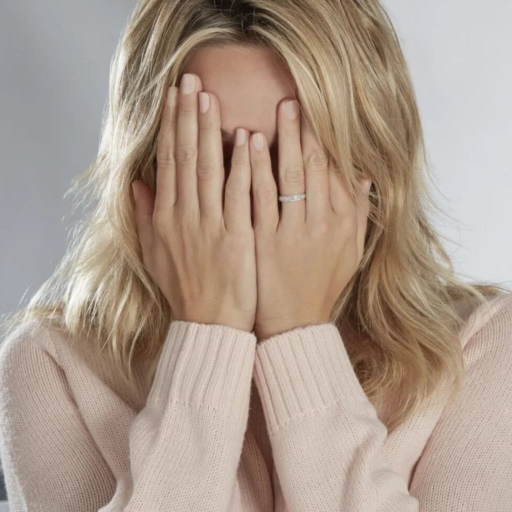 Histoire d'Or Alliance Fantaisie Diamantee Ruban Plat or blanc Outlet