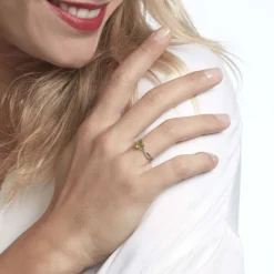 Histoire d'Or Bague Clothilde Or Blanc Peridot Et Oxyde or blanc péridot vert