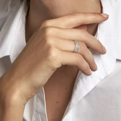 Histoire d'Or Bague Collection 1986 or blanc diamant Hot