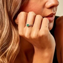 Histoire d'Or Bague Ninian Or Jaune Emeraude Diamant Hot