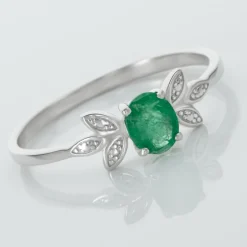 Histoire d'Or Bague Or Blanc Febe Emeraude Best