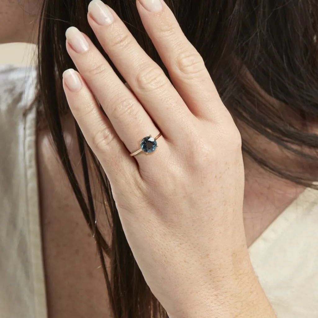 Histoire d'Or Bague Or Jaune Wilfreda Topaze or jaune topaze bleu london New