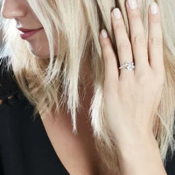 Histoire d'Or Bague Orchidee Or Blanc Topaze Oxyde De Zirconium or blanc topaze bleue Outlet