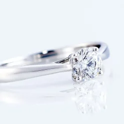 Histoire d'Or Bague Solitaire Fiona Or Blanc Diamant Synthetique or blanc diamant synthétique Clearance