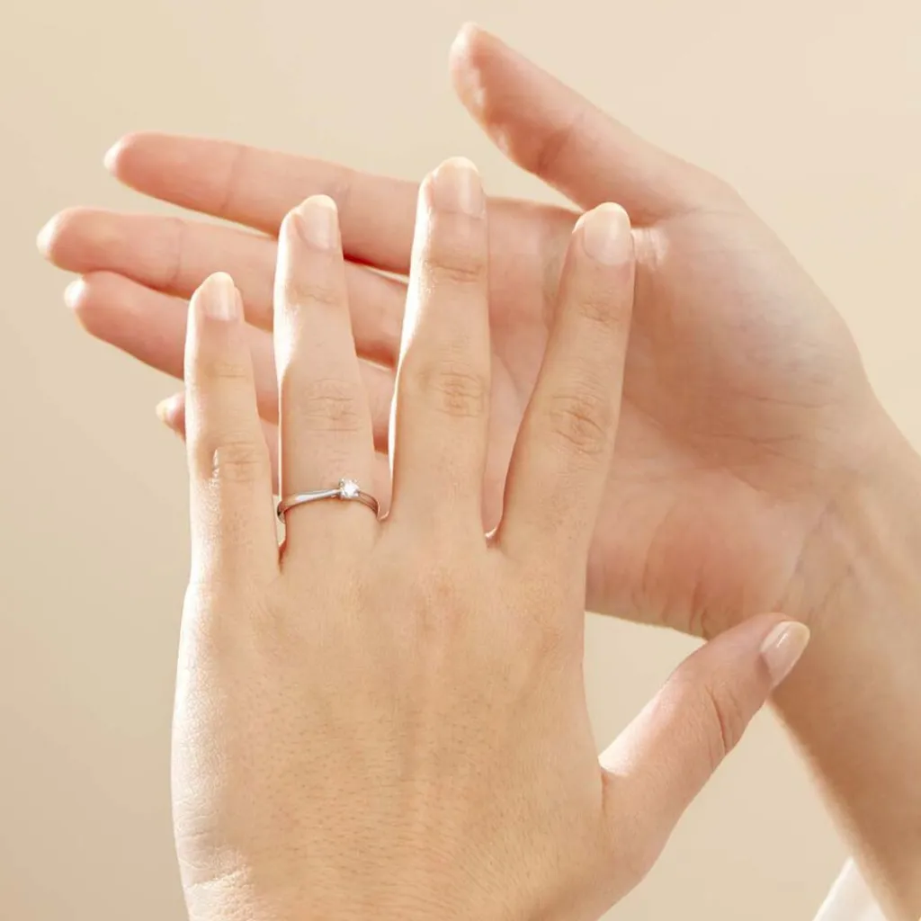 Histoire d'Or Bague Solitaire Victoria or blanc diamant Hot