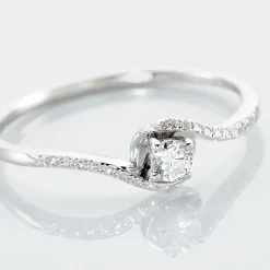 Histoire d'Or Bague Vrille Accompagnee or blanc diamant