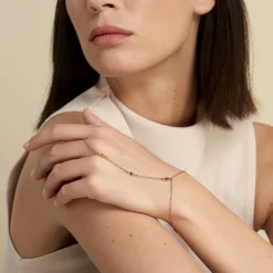 Histoire d'Or Bijou De Main Jaipur Acier Jaune Sale