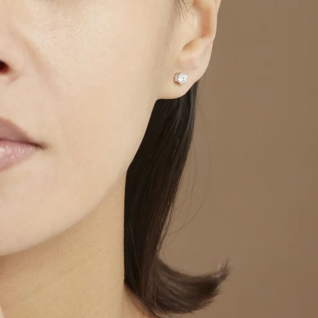 Histoire d'Or Boucles D'oreilles Puces 4 Griffes Or Blanc Diamant Synthetique or blanc diamant synthétique blanc