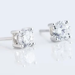 Histoire d'Or Boucles D'oreilles Puces 4 Griffes Or Blanc Diamant Synthetique or blanc diamant synthétique blanc New