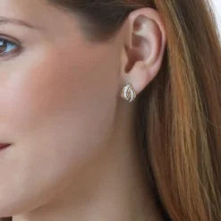 Histoire d'Or Boucles D'oreilles Puces Enora Or Jaune Diamant Best