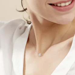 Histoire d'Or Collier Collection 1986 Or Blanc Diamant Hot