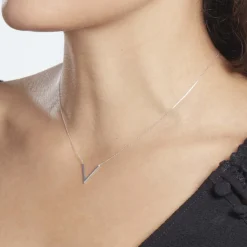 Histoire d'Or Collier Or Blanc Celene New