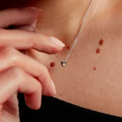 Histoire d'Or Collier Purete Or Blanc Diamant New