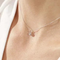 Histoire d'Or Collier Vrille Accompagnee or blanc diamant