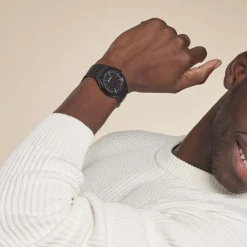 ARCTIK Montre Cargo Noir cadran noir fond noir bracelet acier noir Hot