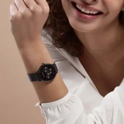 CALVIN KLEIN Montre Timeless Multi Noir cadran noir fond noir bracelet acier noir Outlet