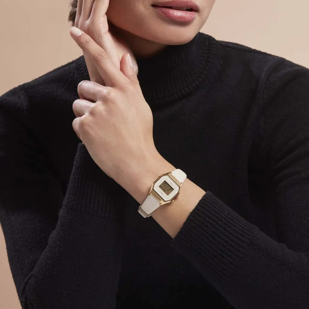 CASIO COLLECTION Montre Blanc cadran dore fond blanc bracelet cuir rose Outlet