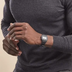 CASIO COLLECTION Montre Vintage Noir New