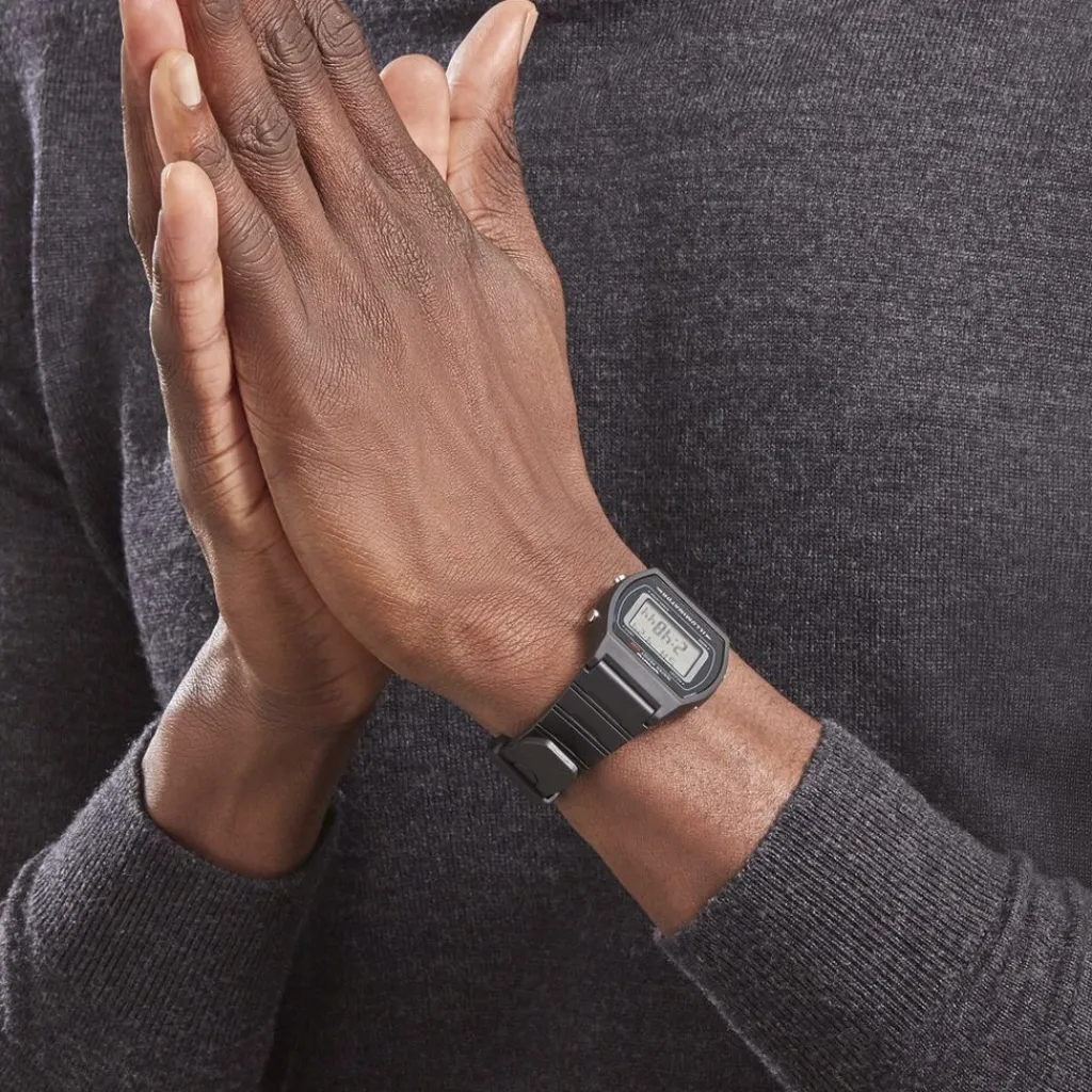 CASIO COLLECTION Montre Vintage Noir New