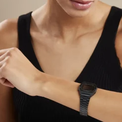 CASIO COLLECTION Montre Vintage Noir cadran noir fond noir bracelet acier noir Hot