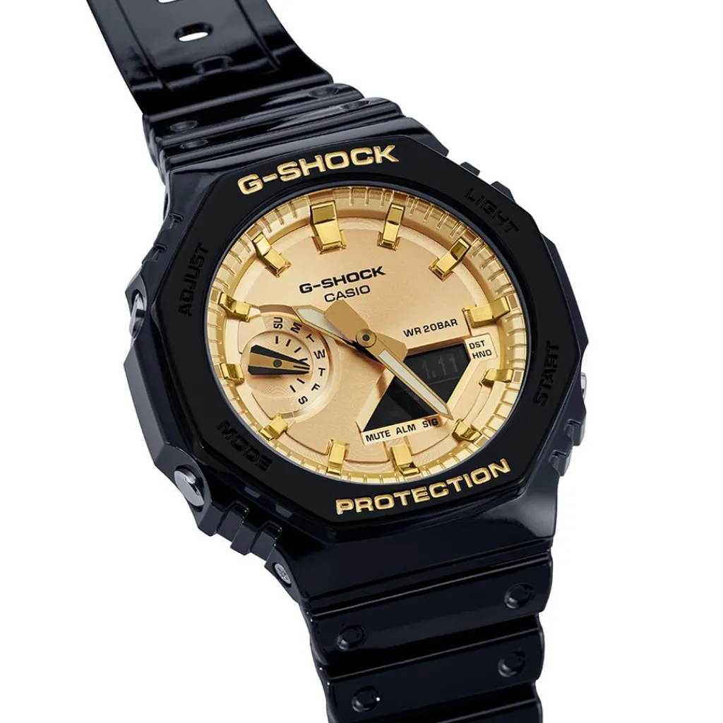 CASIO G-SHOCK Montre Doré cadran noir fond doré bracelet résine noir Outlet