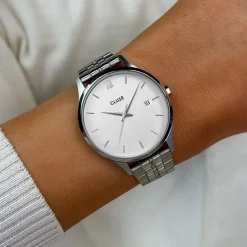 CLUSE Montre Minuit Date Argenté cadran argenté fond argenté bracelet acier argenté