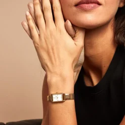 CODHOR Montre Suzy Blanc cadran doré fond blanc bracelet acier doré Best