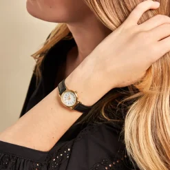 CODHOR Montre Veronique Blanc cadran doré fond blanc bracelet synthétique noir Sale