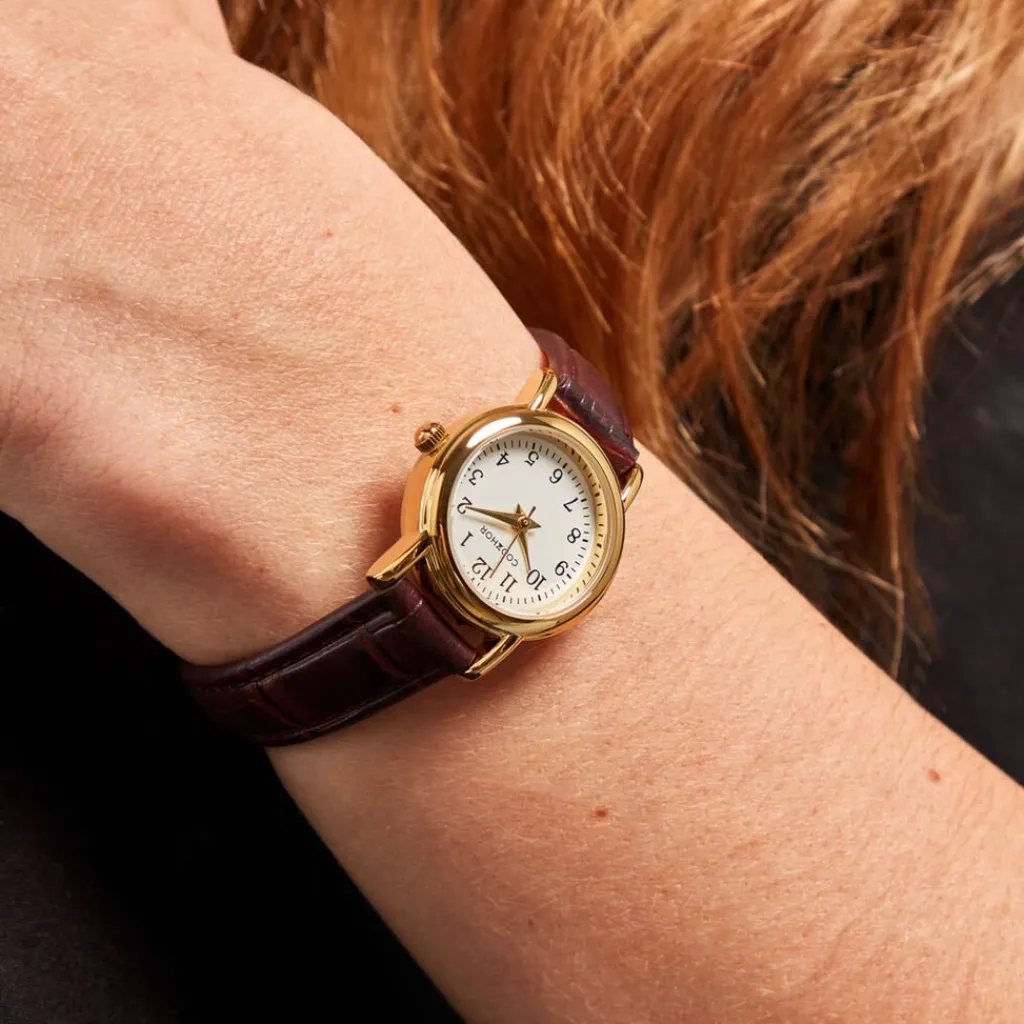 CODHOR Montre Veronique Blanc cadran doré fond blanc bracelet synthétique marron Sale