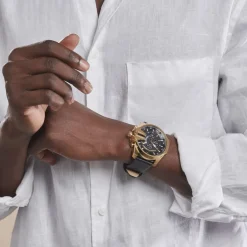 DIESEL Montre Mega Chief Noir cadran doré fond noir bracelet cuir noir Discount