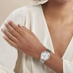 FESTINA Montre Boyfriend Blanc cadran argenté fond blanc bracelet acier argenté Clearance