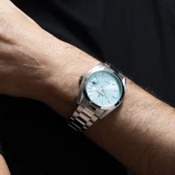 FESTINA Montre Classics Bleu Sky cadran argenté fond bleu sky bracelet acier argenté Sale