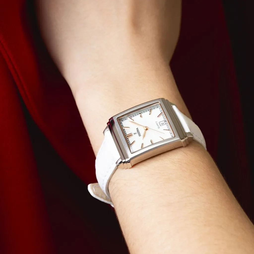 FESTINA Montre On The Square Nacre Blanche cadran argenté fond nacre blanche bracelet cuir de vache blanc Sale