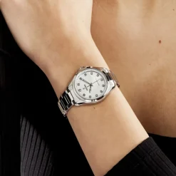 FESTINA Montre Solar Energy Nacre Blanche cadran argenté fond nacre blanche bracelet acier argenté Online