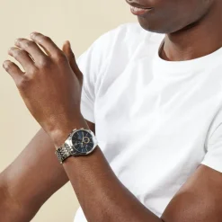 FESTINA Montre Timeless Chronograph Bleu cadran argenté fond bleu bracelet acier argenté