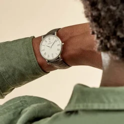 HERBELIN Montre Classique Blanc cadran argenté fond blanc bracelet cuir noir Outlet