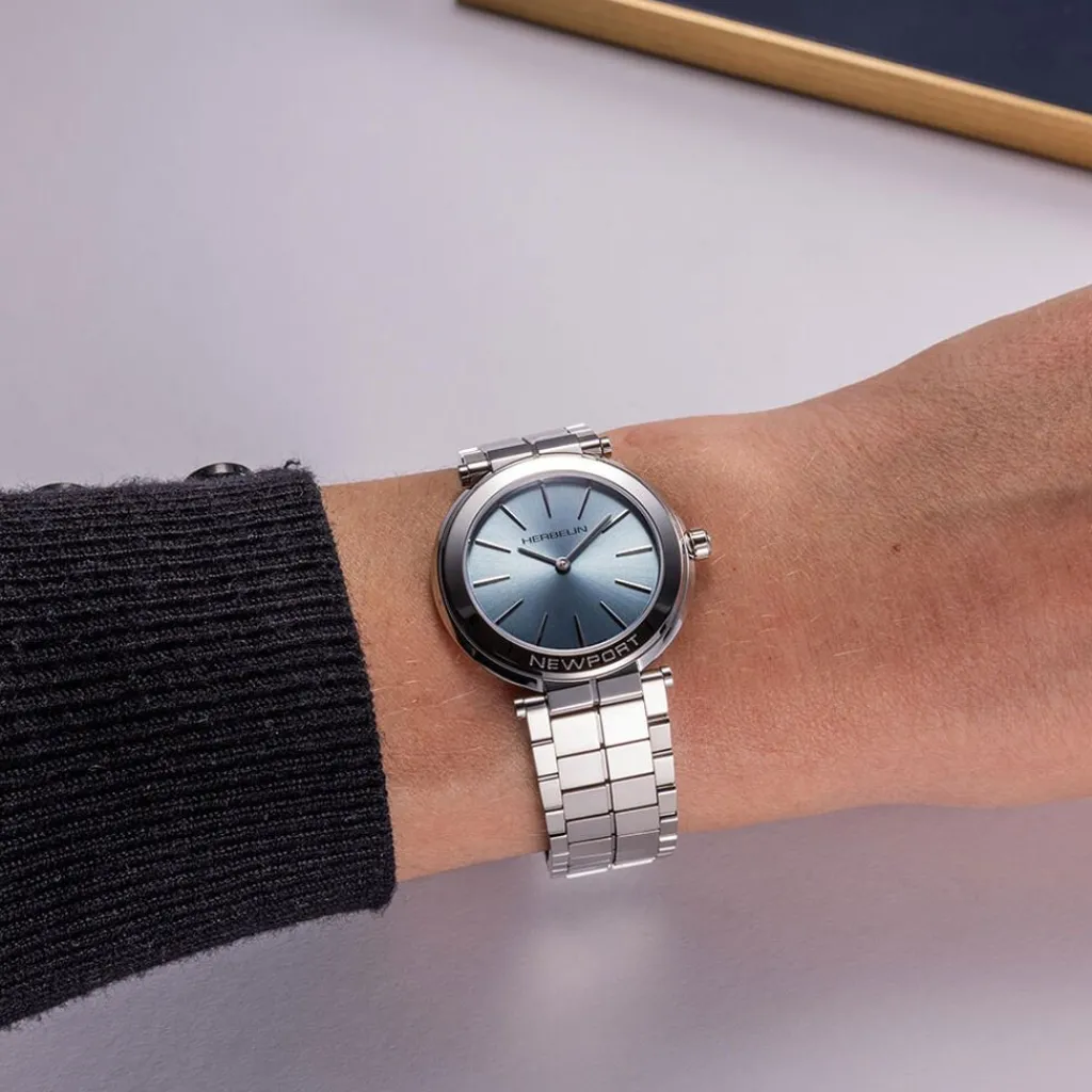 HERBELIN Montre Newport Slim Bleu Sky Discount