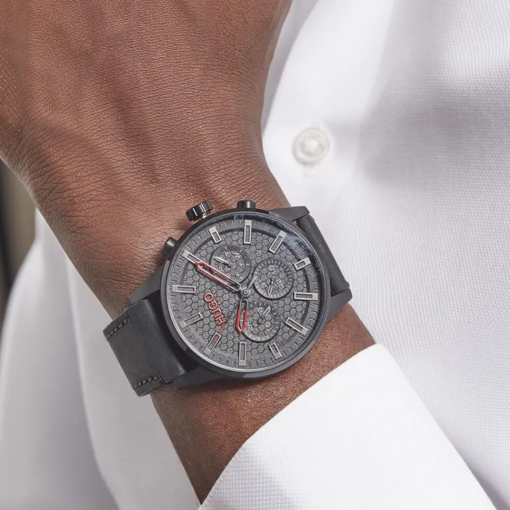 HUGO Montre Seek Noir Hot