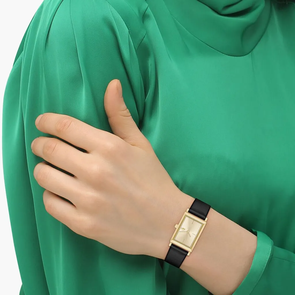 LACOSTE Montre Catherine Dore cadran doré fond doré bracelet cuir noir Best