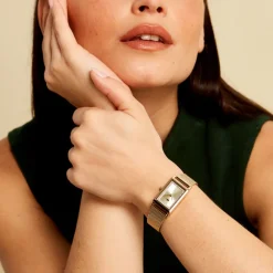 LACOSTE Montre Catherine Doré cadran doré fond doré bracelet acier doré