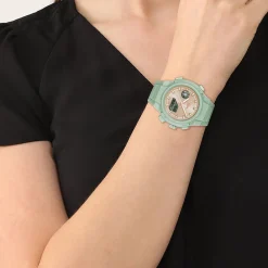 LACOSTE Montre Lc33 Crème cadran vert fond crème bracelet silicone vert Discount