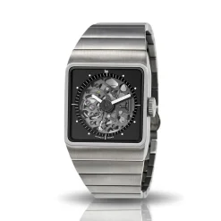LIP Montre Big Titane Noir cadran gris fond noir bracelet titane gris Hot