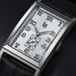 LIP Montre Churchill T24 Argenté