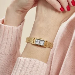 LIP Montre Churchill T13 Blanc cadran doré fond blanc bracelet acier doré Best