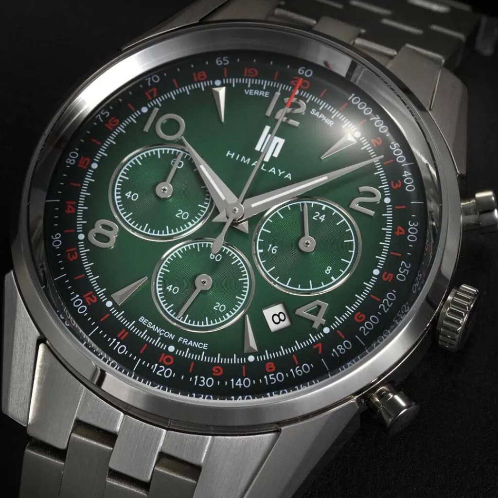 LIP Montre Himalaya Chrono Vert cadran argenté fond vert bracelet acier argenté Clearance