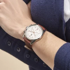 LIP Montre Himalaya Chrono Argenté cadran argenté fond argenté bracelet cuir marron Clearance