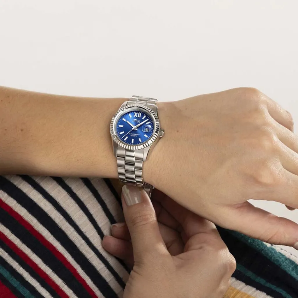 LOTUS Montre Freedom Collection Bleu cadran argenté fond bleu bracelet acier argenté Discount