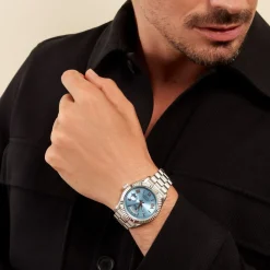 LOTUS Montre Freedom Collection Bleu Ciel cadran argenté fond bleu ciel bracelet acier argenté