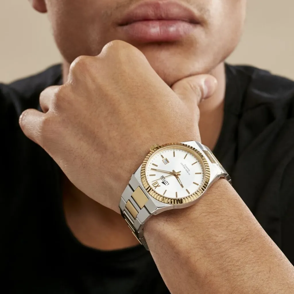LOTUS Montre Freedom Collection Argenté cadran argenté fond argenté bracelet acier bicolore Clearance